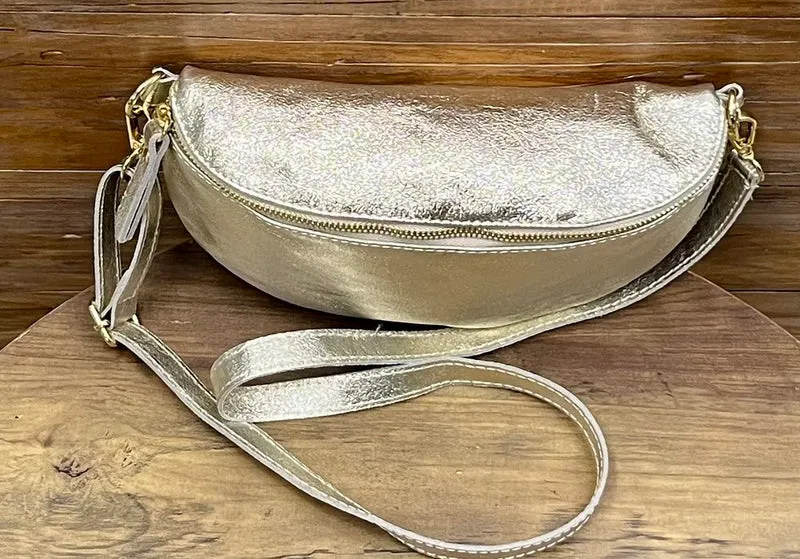 Banane Tosca M/L en cuir doré