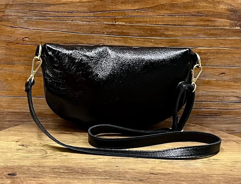 Banane Tosca M/L en cuir noir