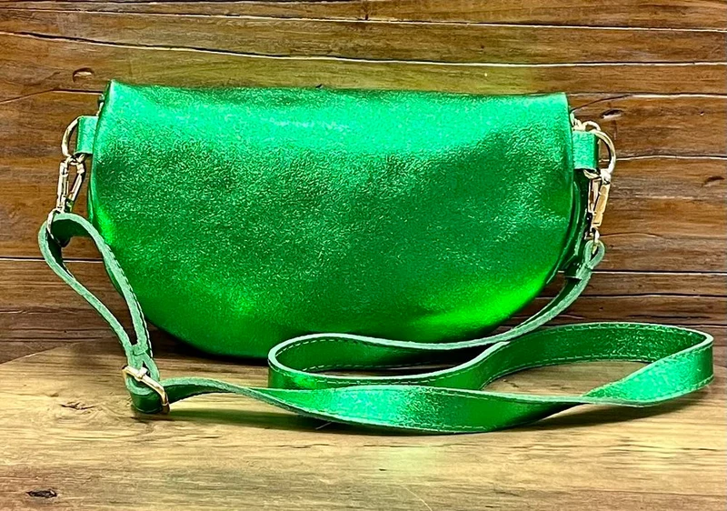 Banane Tosca M/L en cuir vert brésil
