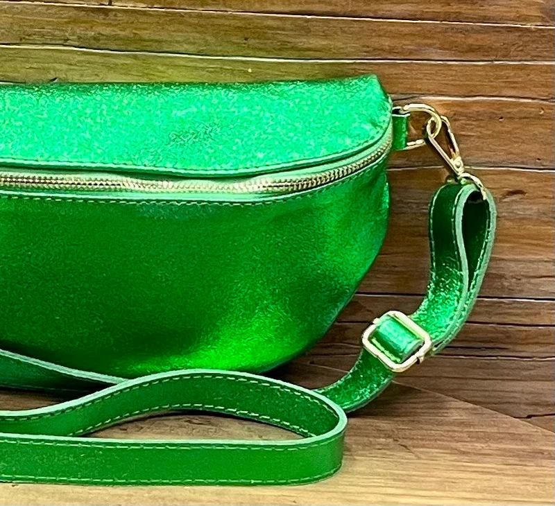 Banane Tosca M/L en cuir vert brésil