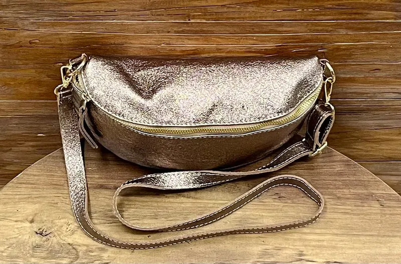 Banane Tosca M/L en cuir taupe