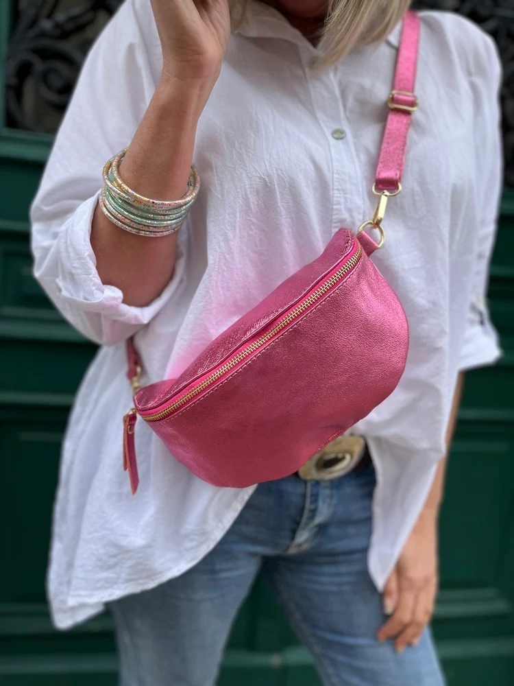 Banane Tosca M/L en cuir fuchsia