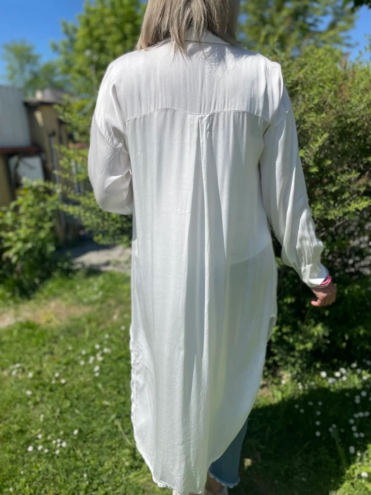 Chemise satinée Léna ivoire