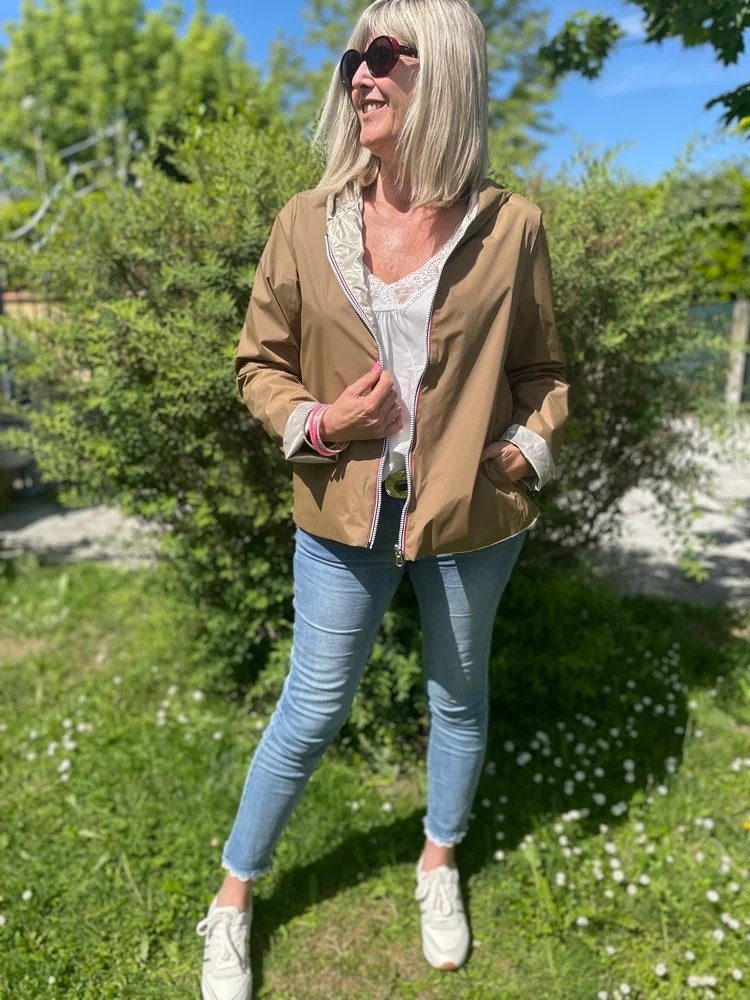 Veste imperméable Laura réversible courte camel et doré