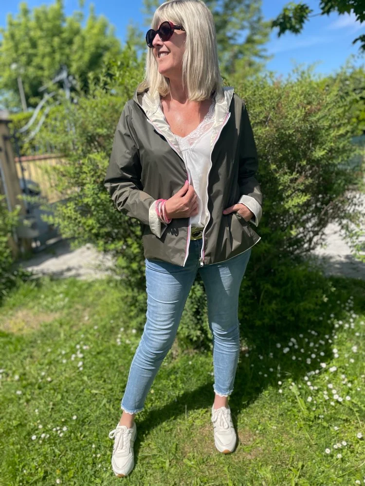 Veste imperméable Laura réversible courte kaki et doré