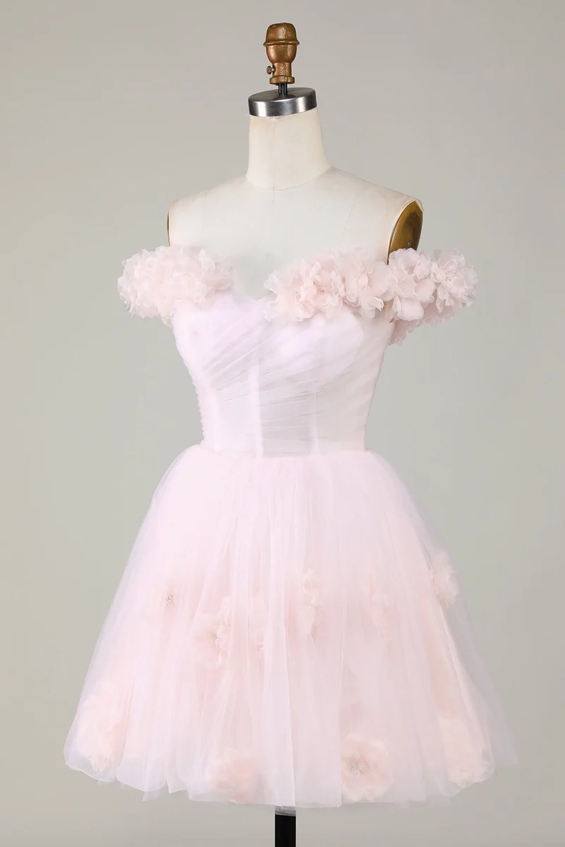 Robe de soirée trapèze rose à épaules dénudées avec détails floraux, style élégant