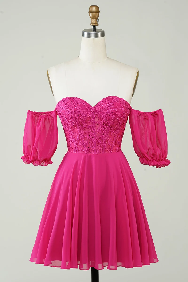 Robe de soirée courte fuchsia en mousseline de soie avec corset et dentelle délicate