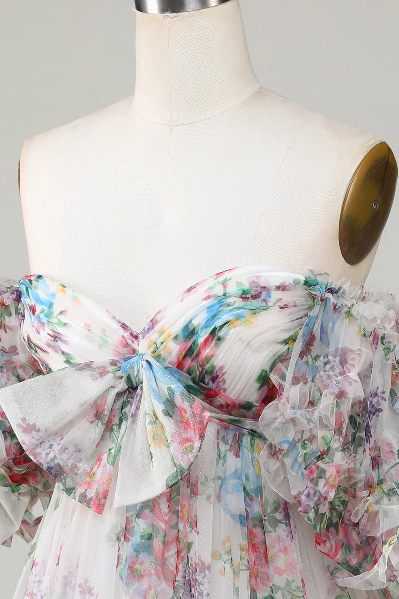 Robe de soirée courte en tulle à imprimé floral ivoire, coupe trapèze, manches bouffantes