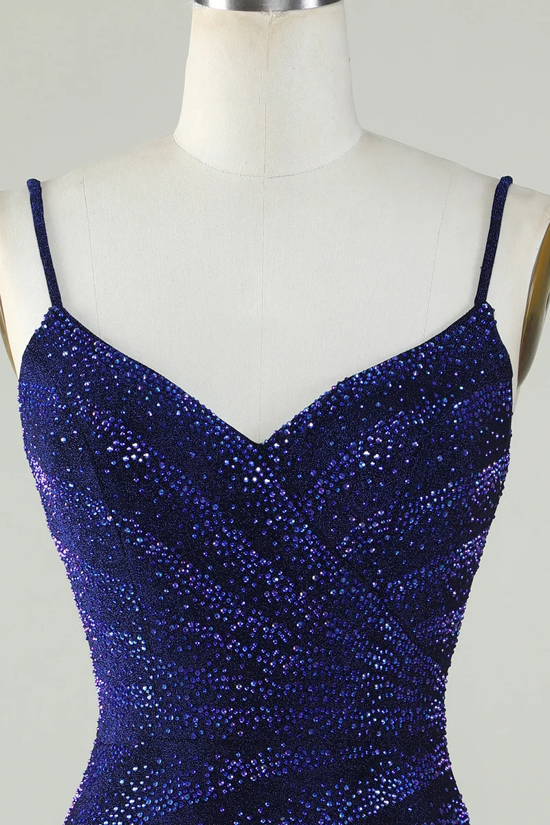 Robe de soirée courte bleu roi à sequins et bretelles spaghetti avec perles