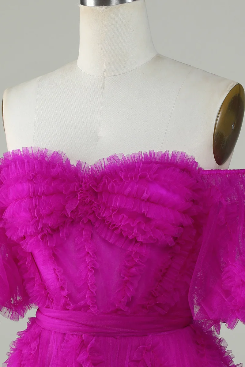 Charmante robe de soirée fuchsia à épaules dénudées et décolleté en cœur