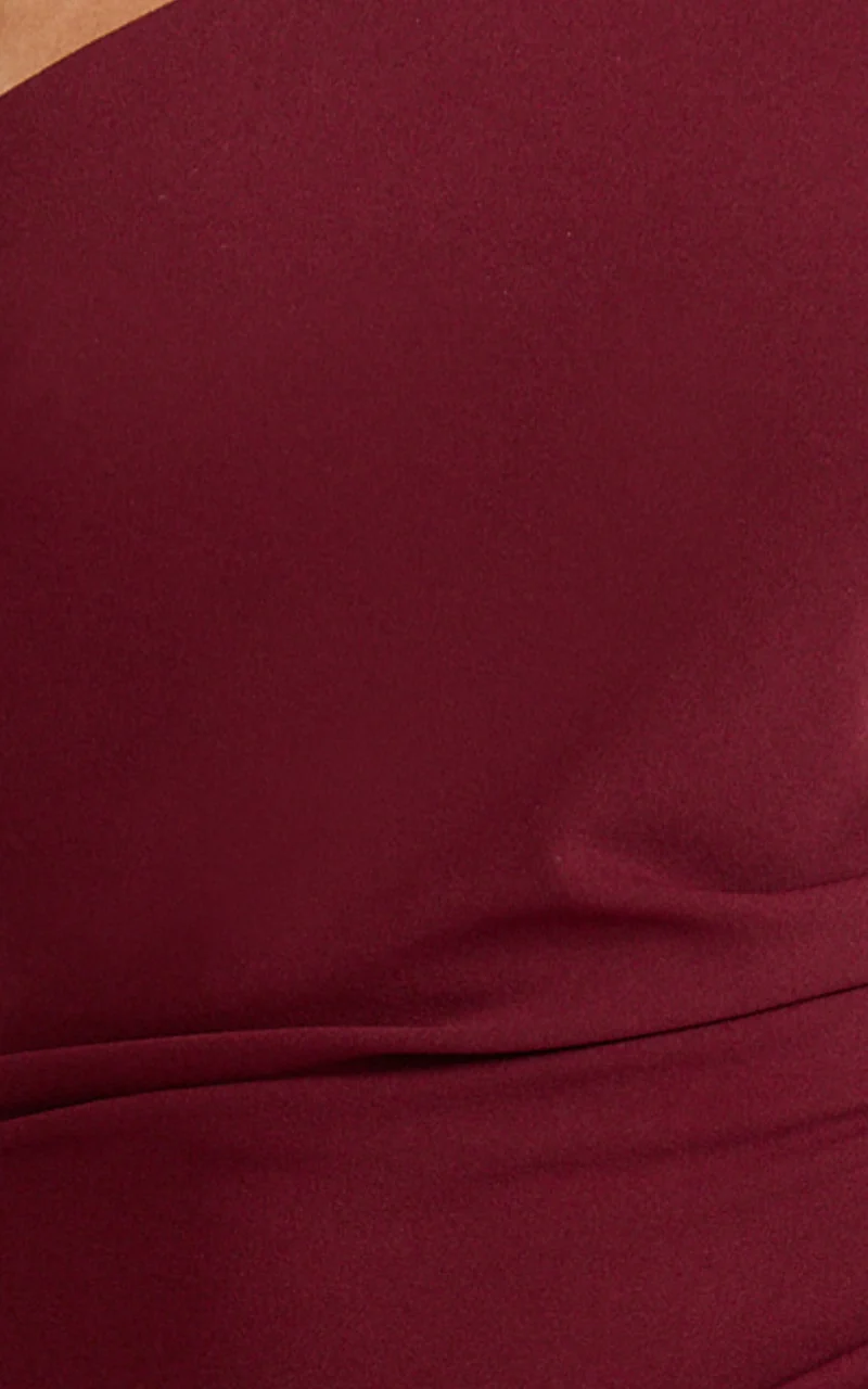 Criselda Maxi Dress - One Shoulder Maxi Dress in Wine