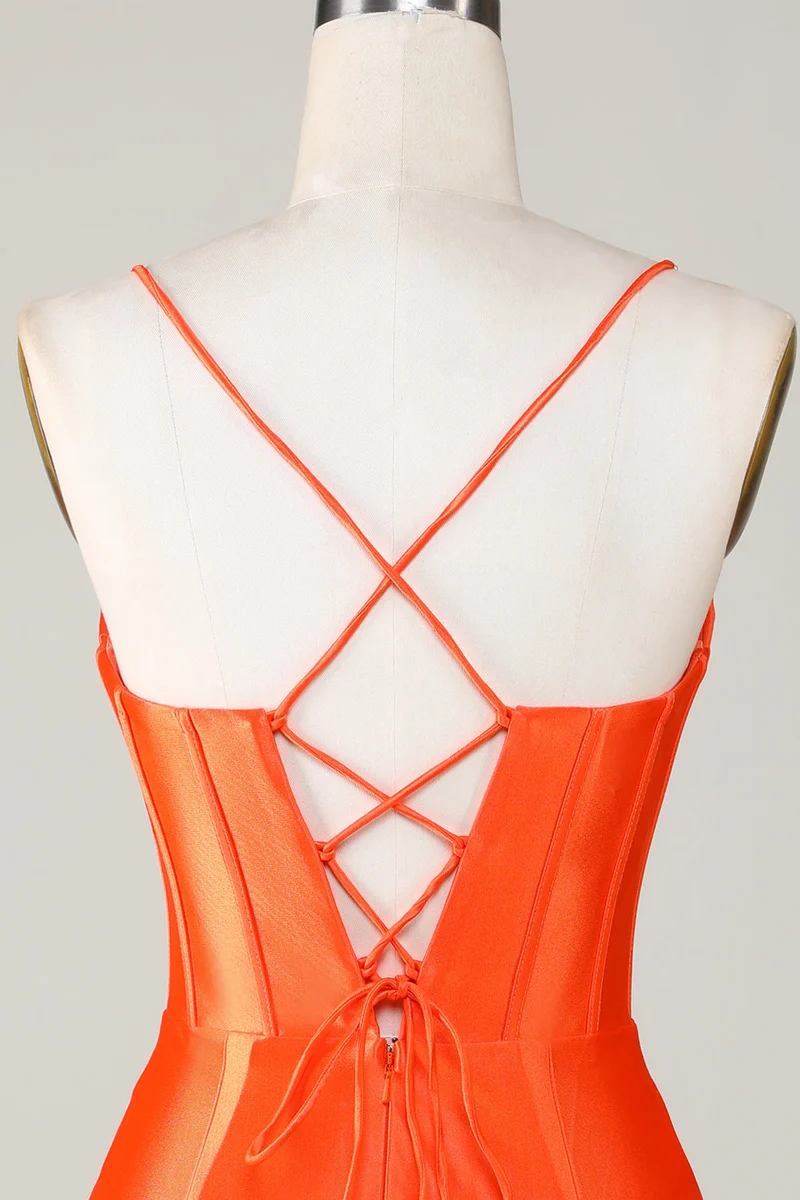 Robe de soirée courte moulante à corset et perles scintillantes orange – Perfect Party
