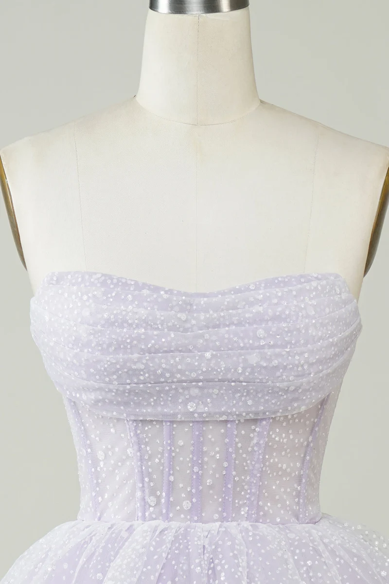 Robe de soirée courte bustier à volants et corset violet scintillant