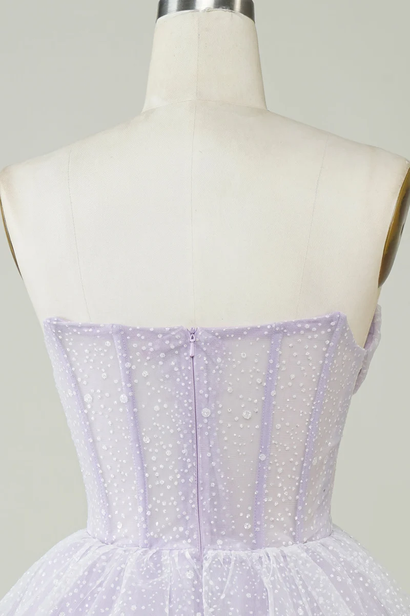 Robe de soirée courte bustier à volants et corset violet scintillant