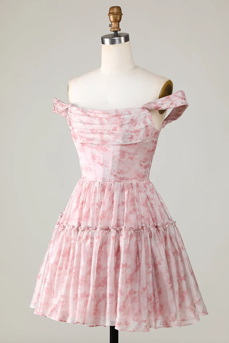 Robe de soirée élégante à imprimé blush, coupe trapèze, volants et tulle