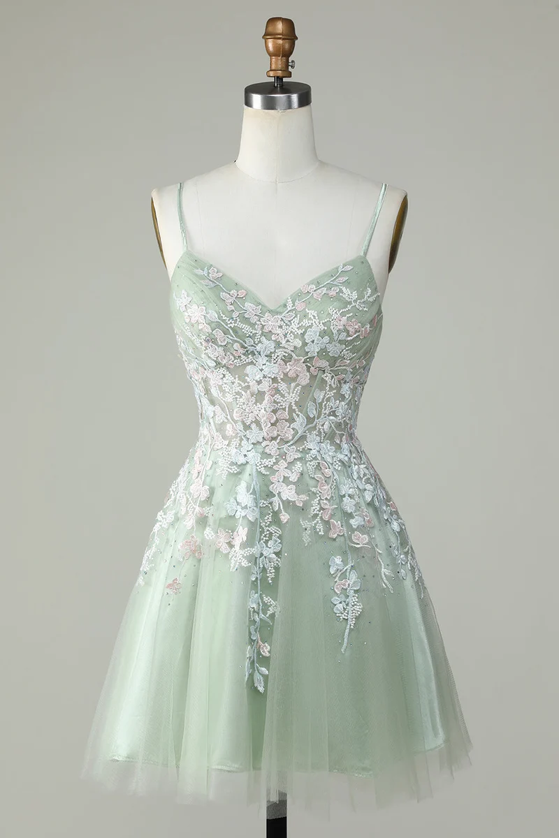 Robe de soirée à bretelles spaghetti Dusty Sage avec dos croisé