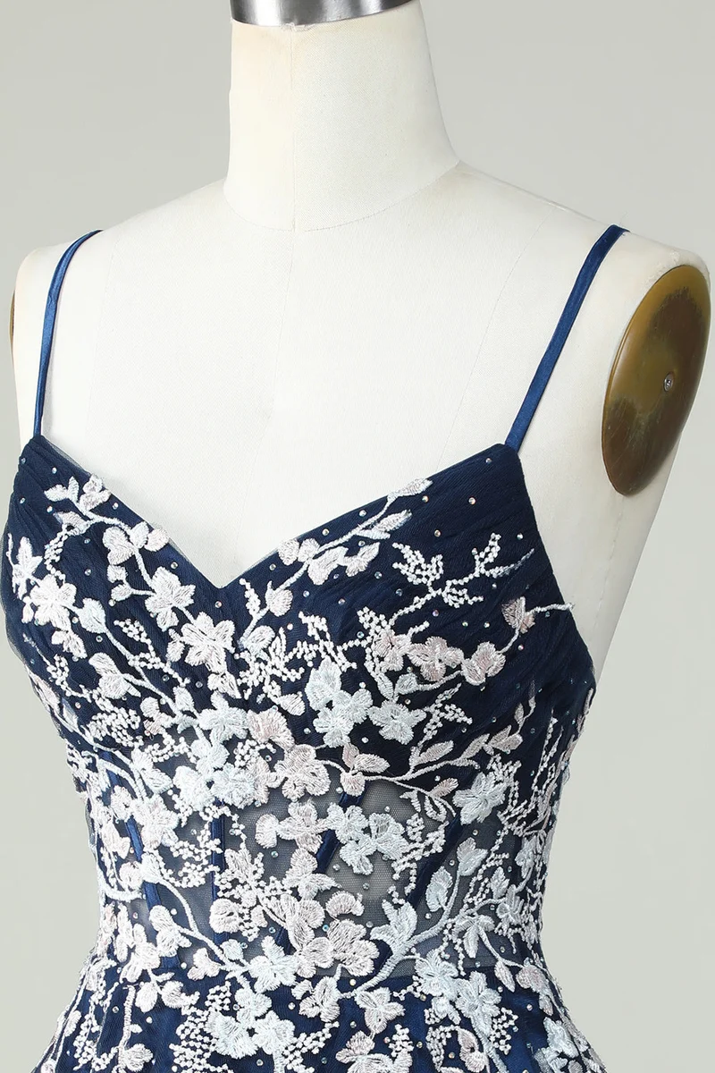Robe de soirée à bretelles spaghetti Dusty Sage avec dos croisé