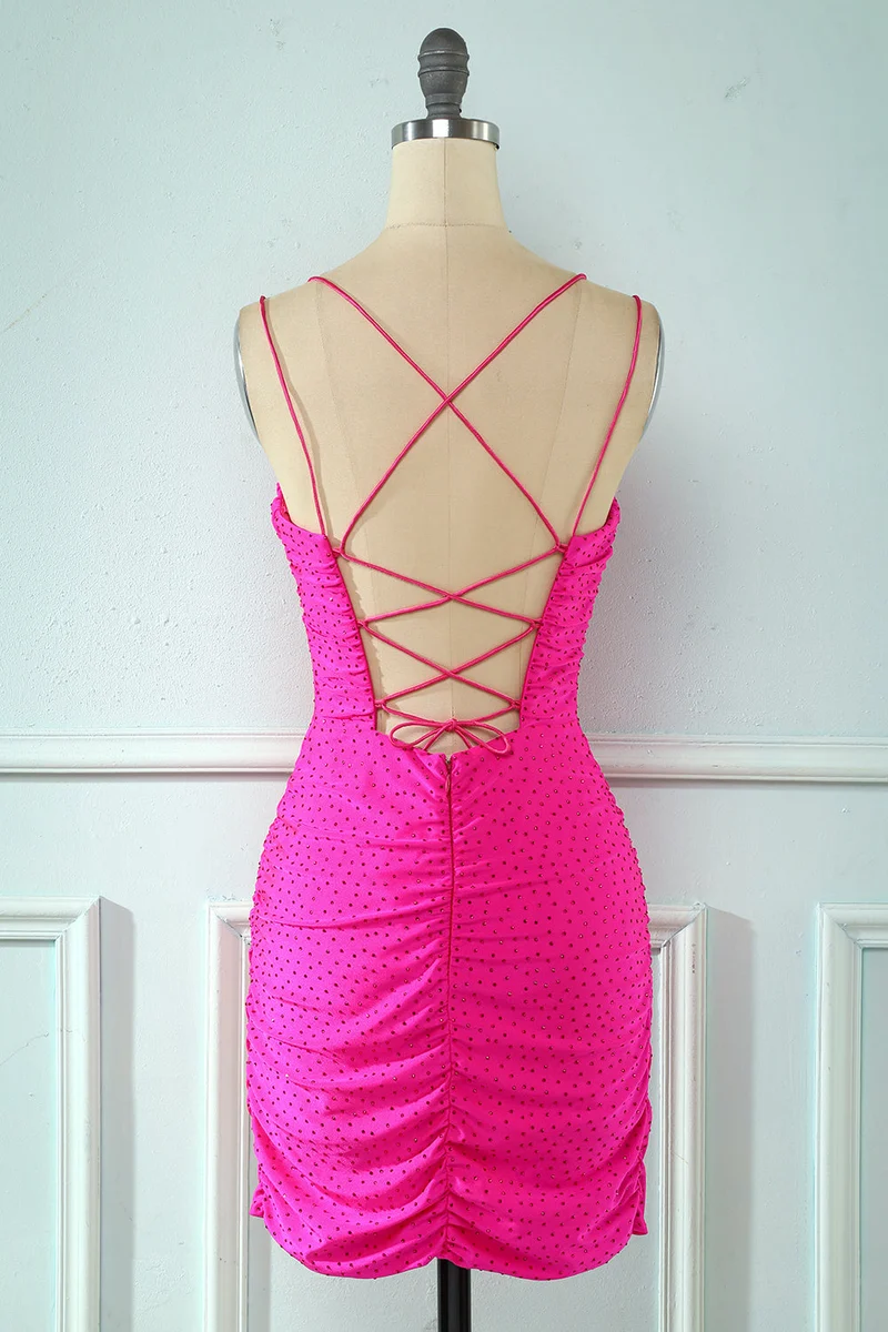 Robe de soirée moulante à lacets rose : élégante, ajustée et flatteuse