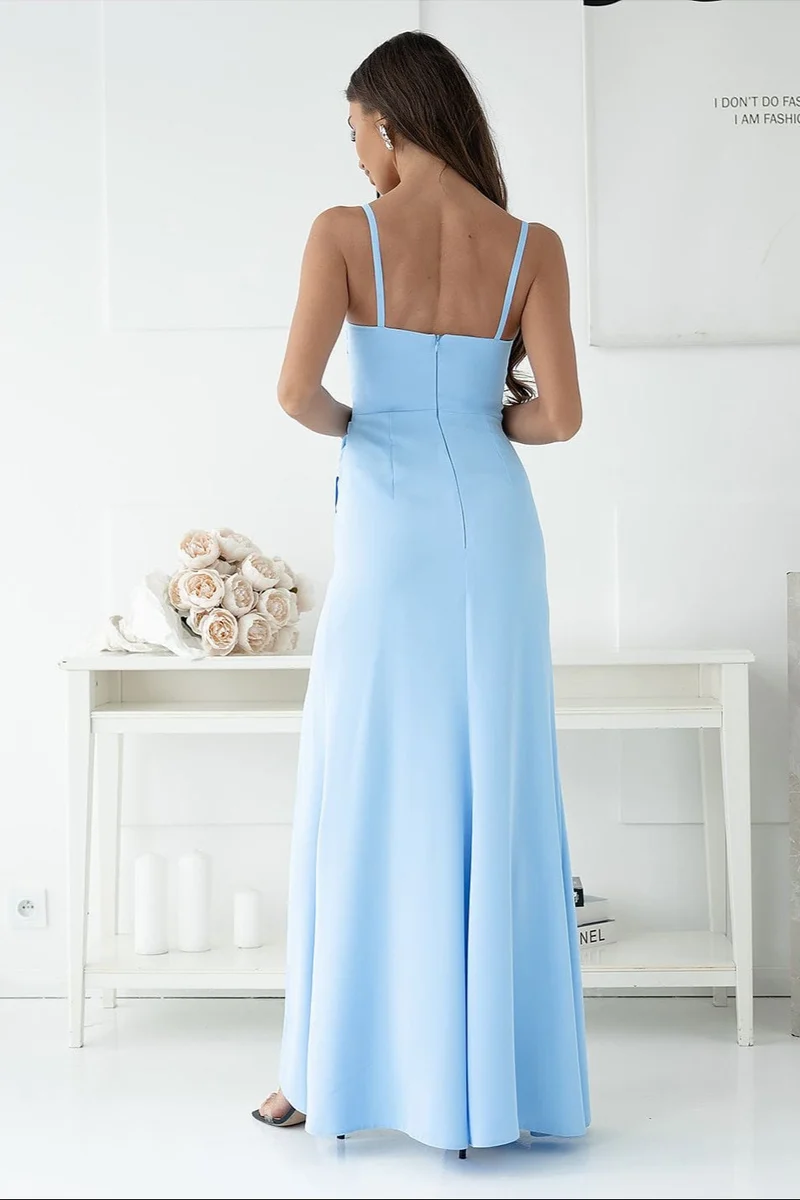 Robe de soirée longue fendue élégante