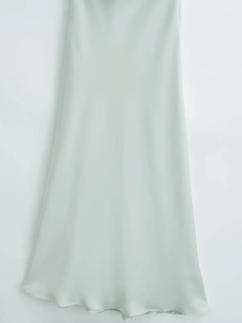 Longue robe sans manches en satin vert citron