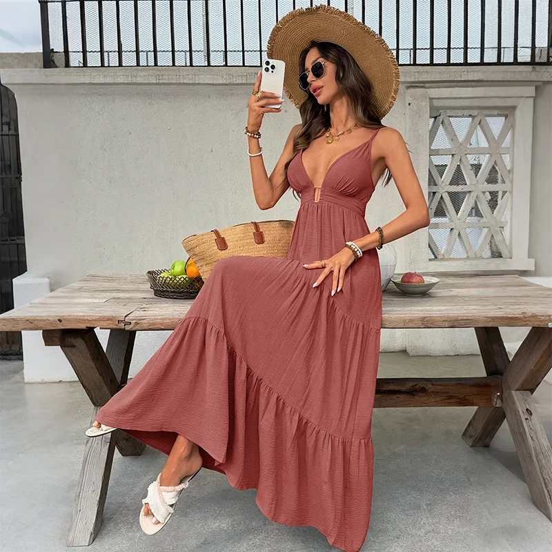 Longue robe de vacances boho rouge sable à bretelles