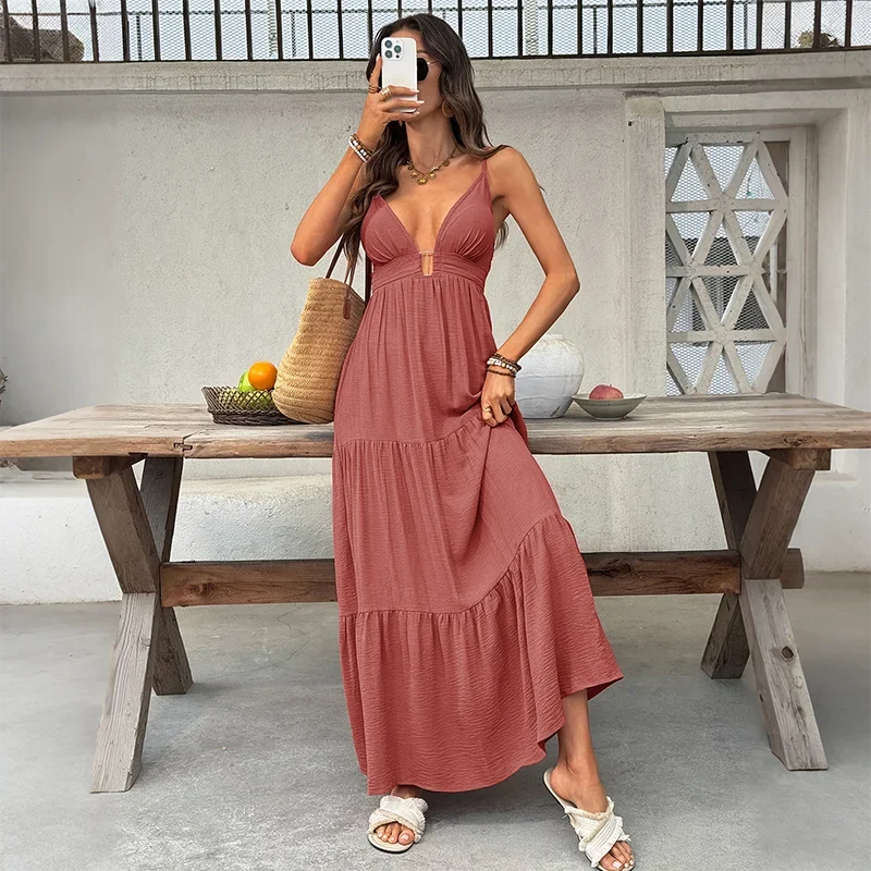 Longue robe de vacances boho rouge sable à bretelles
