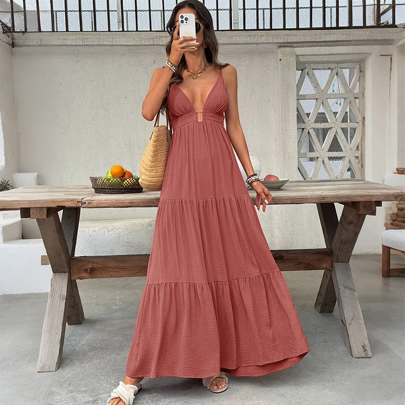 Longue robe de vacances boho rouge sable à bretelles