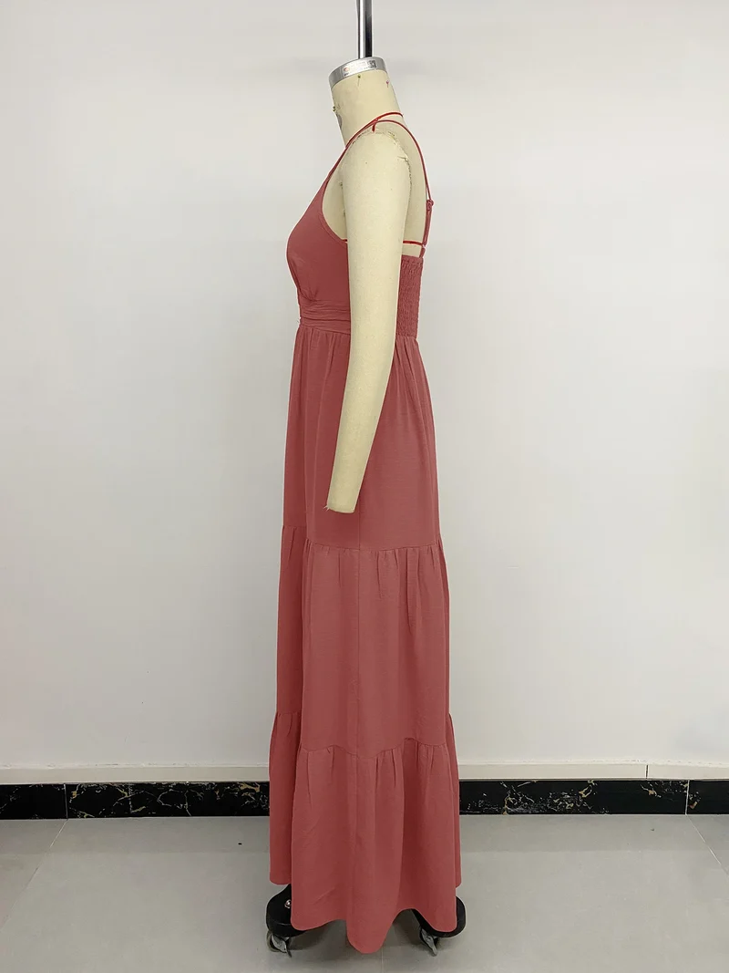 Longue robe de vacances boho rouge sable à bretelles