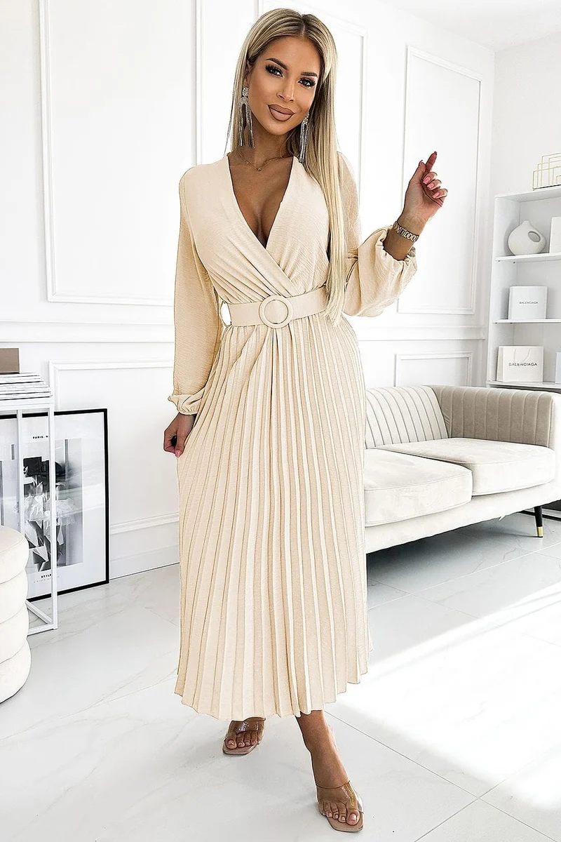 Robe longue plissée fluide manches longues