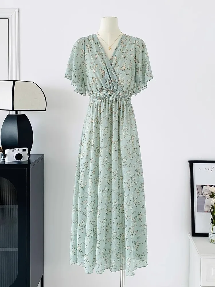 Robe longue bohème en mousseline vert pastel