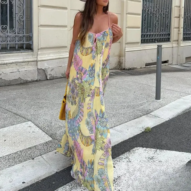 Robe d’été fluide à bretelles imprimé floral en mousseline