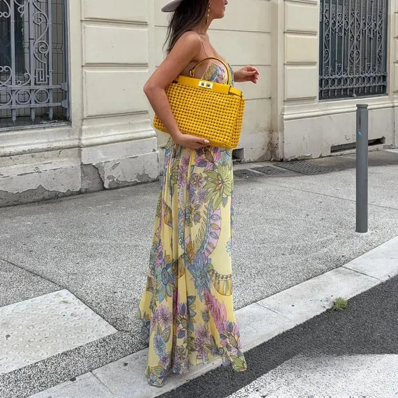Robe d’été fluide à bretelles imprimé floral en mousseline