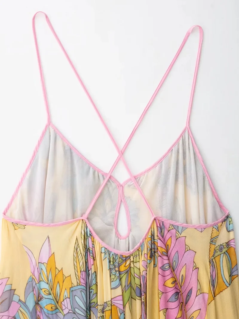 Robe d’été fluide à bretelles imprimé floral en mousseline