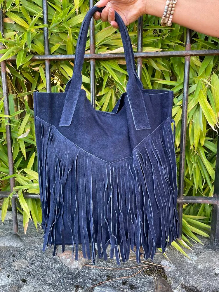 Sac Boho Chic en cuir bleu marine
