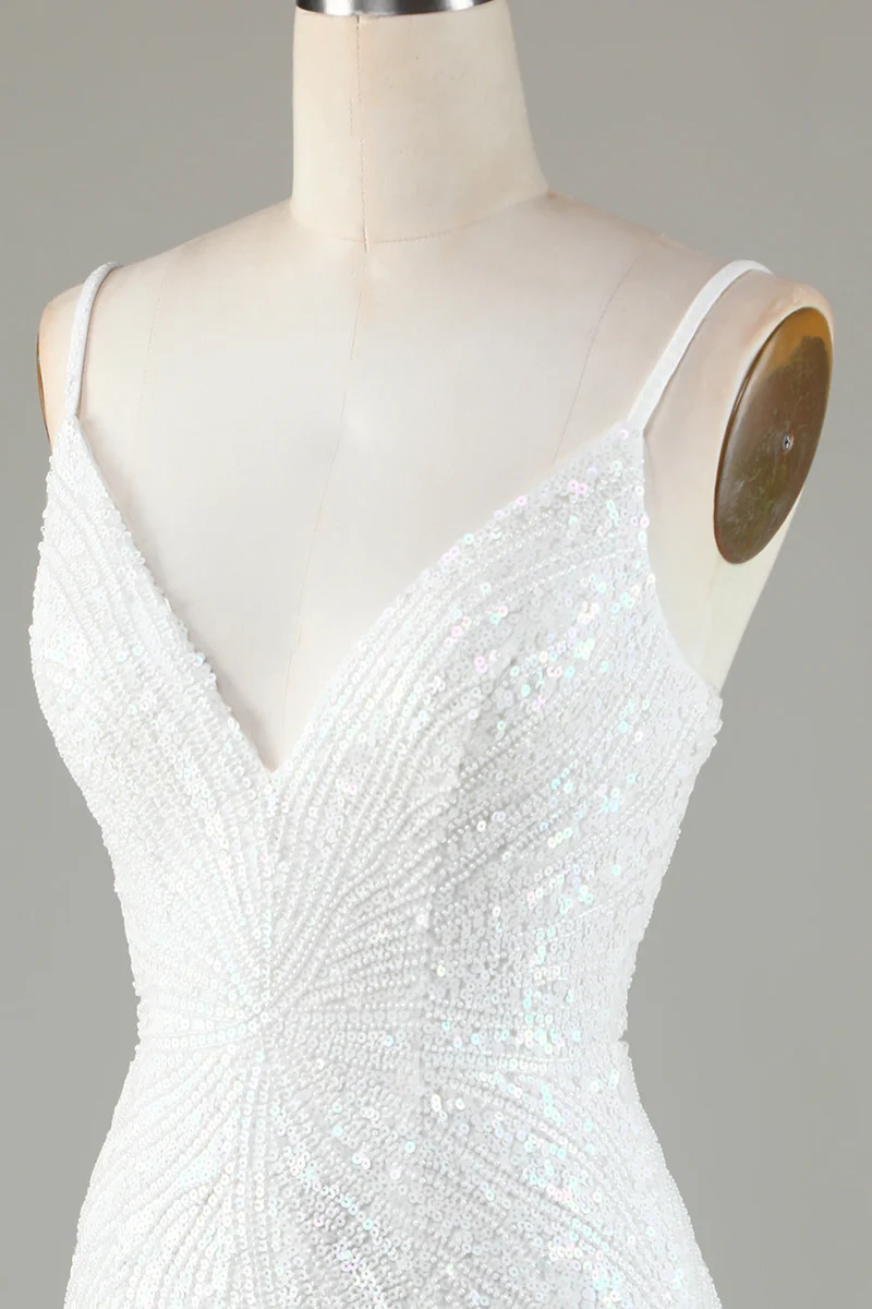 Robe de soirée moulante blanche à bretelles spaghetti et paillettes avec dos lacé
