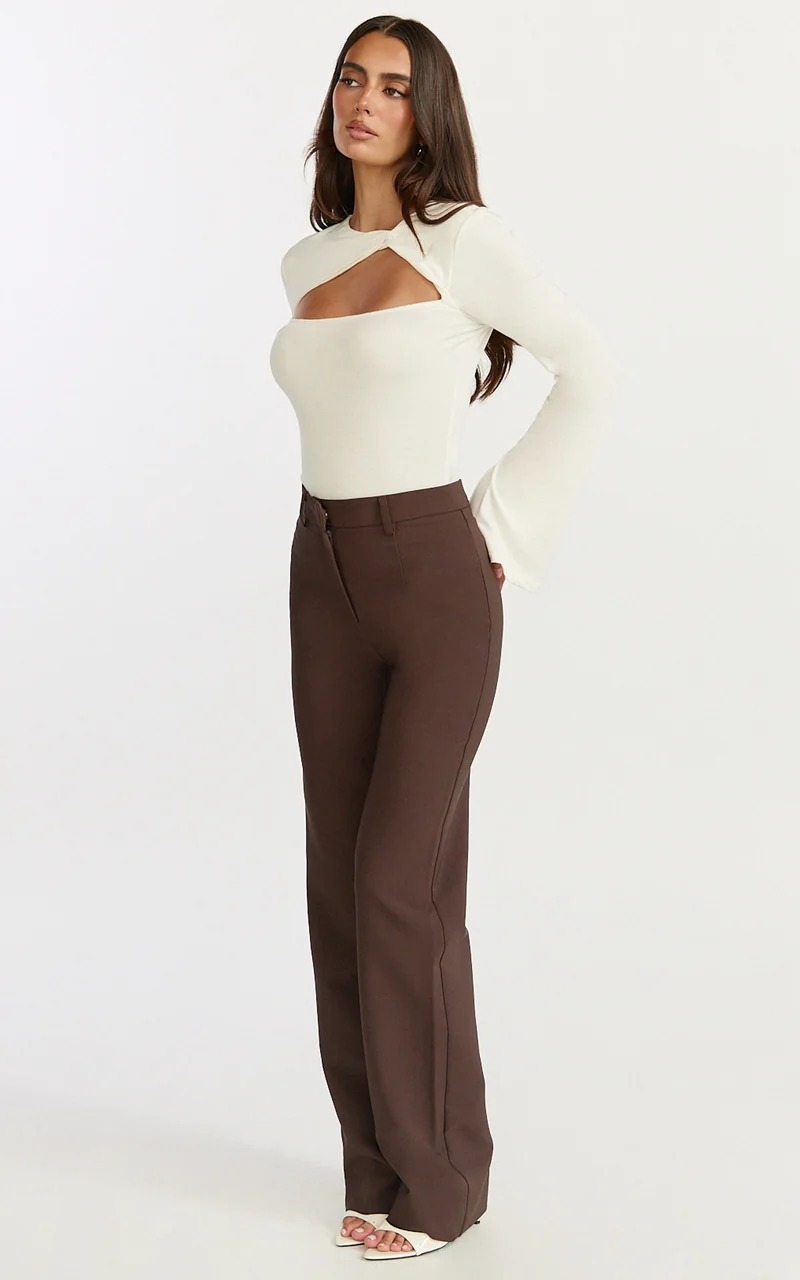 Edith Top - Twist Detail Long Sleeve Top in Cream