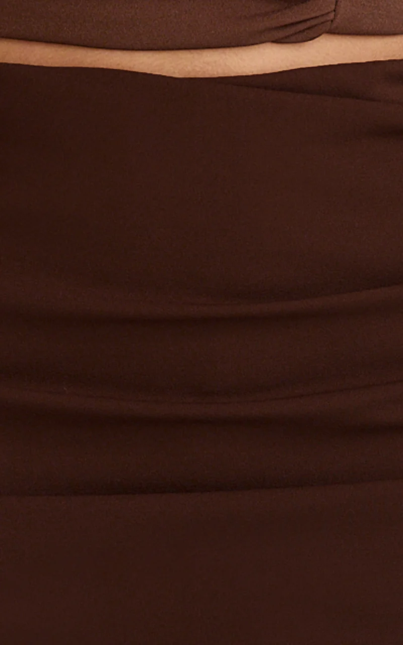 Cleo Mini Skirt - Mid Waisted Gathered Skirt in Chocolate
