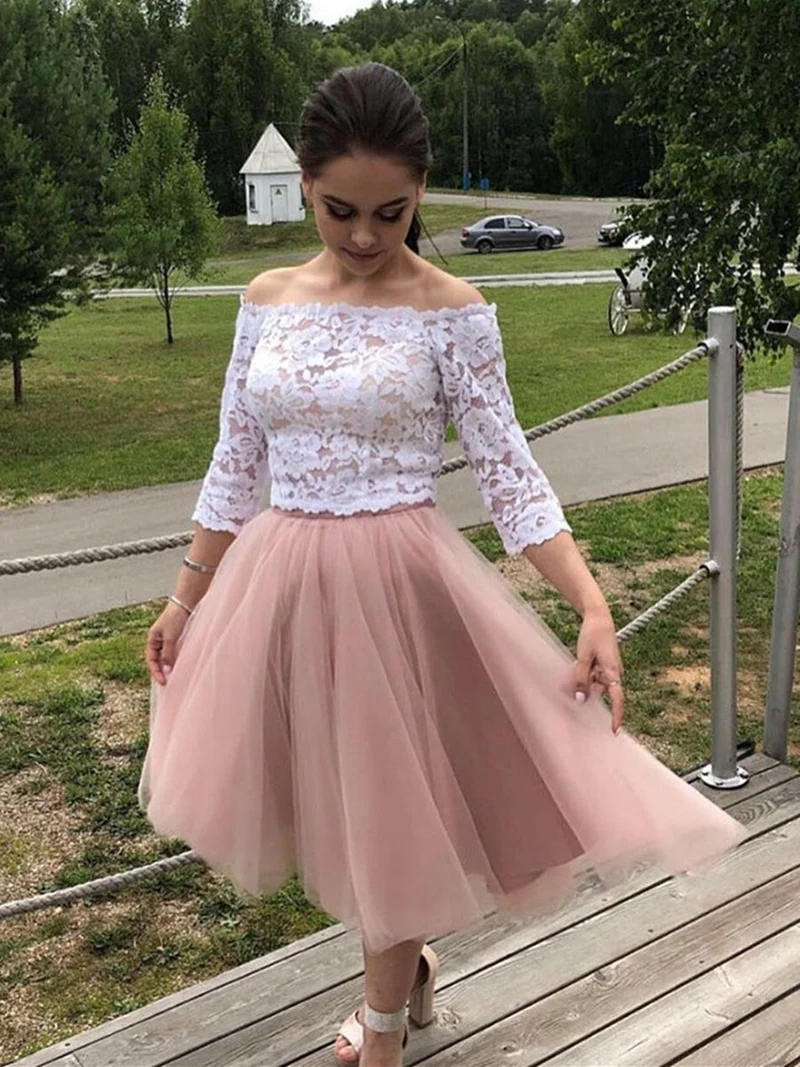 Robe de soirée courte rose en dentelle blanche deux pièces