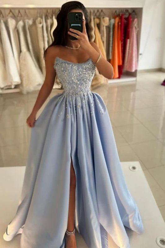 Robe de bal élégante en satin sans bretelles, coupe trapèze, avec détails froncés à paillettes