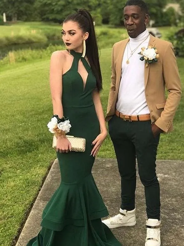 Robe de bal sirène élégante en satin à volants et dos nu