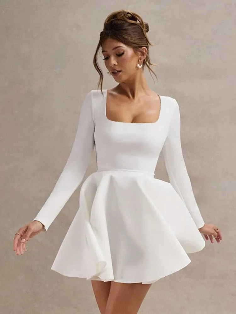 Robe cocktail blanche chic et classe