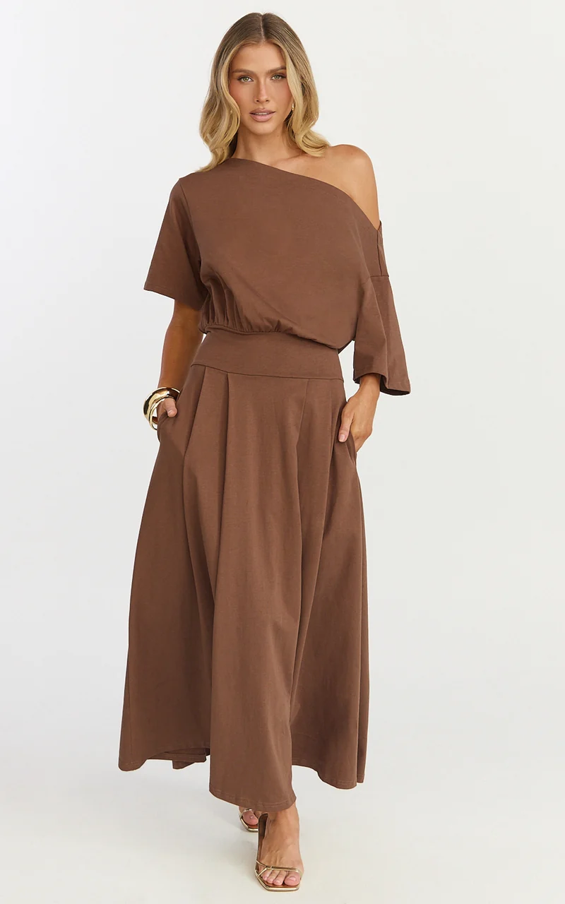 Tami Midi Dress - Off Shoulder Dress in Chocolate