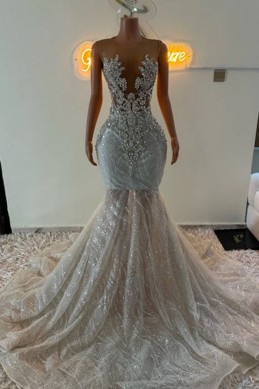 Robe de bal sirène scintillante à col en V et strass pour des soirées élégantes