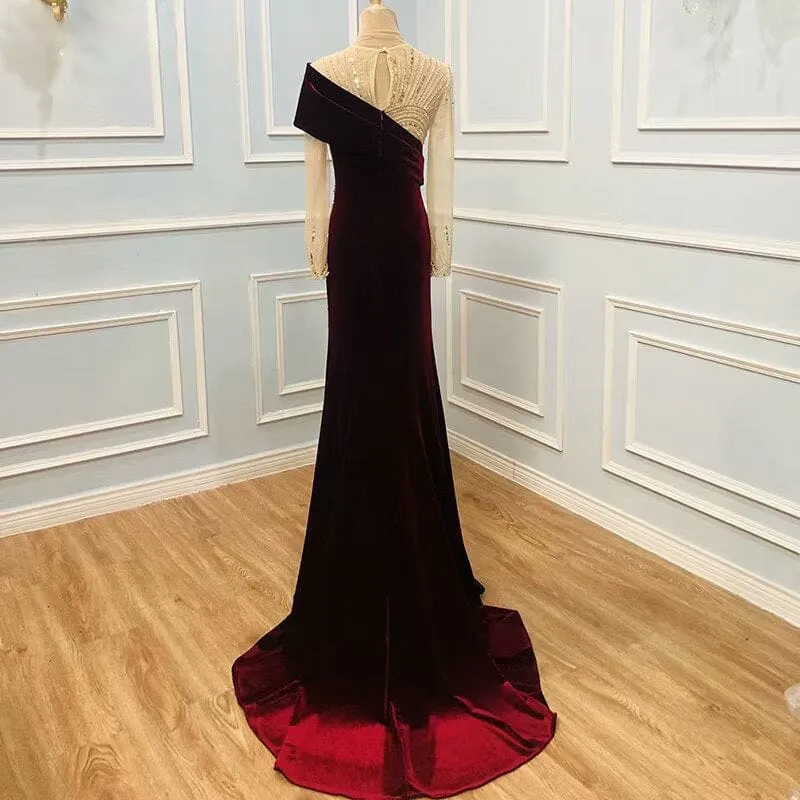 Robe de bal élégante à une épaule avec appliques de raisin et ornements de perles à paillettes