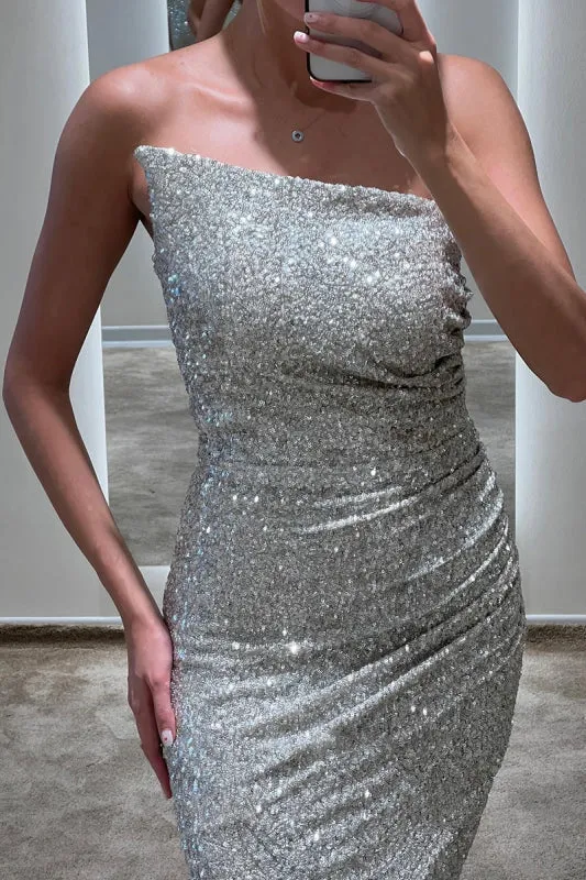 Robe de bal luxueuse argentée sans bretelles, coupe sirène amincissante, robe de soirée élégante