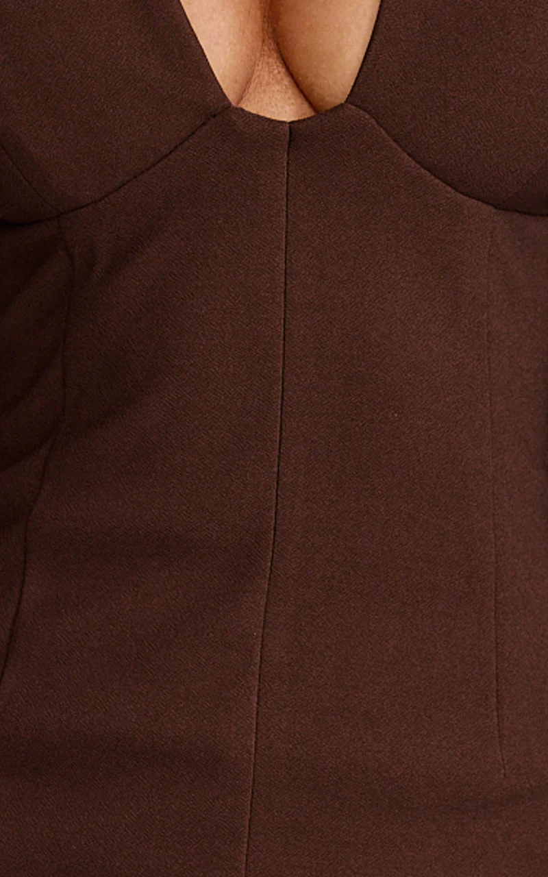 Zyla Mini Dress - Wide Shoulder Sweetheart Neck Fitted Dress in Chocolate