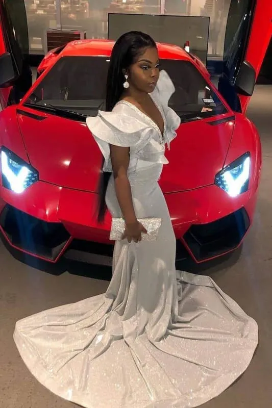 Robe de bal longue sans manches à col en V scintillante : une robe à paillettes éblouissante pour les occasions spéciales