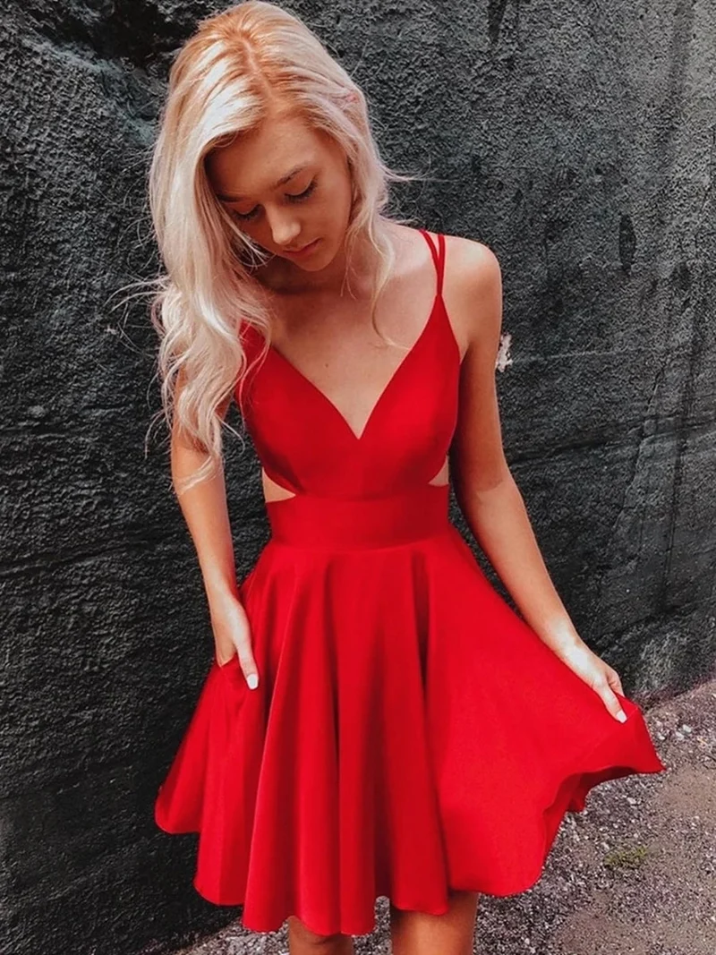 Robe de bal courte rouge chic à col en V et dos corset pour les retrouvailles et les soirées