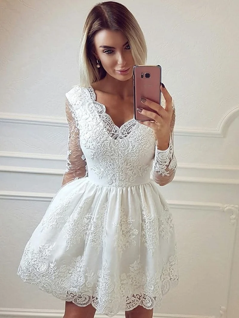 Robe de soirée élégante en dentelle blanche à manches longues et col en V - Soirée de remise de diplôme courte et formelle