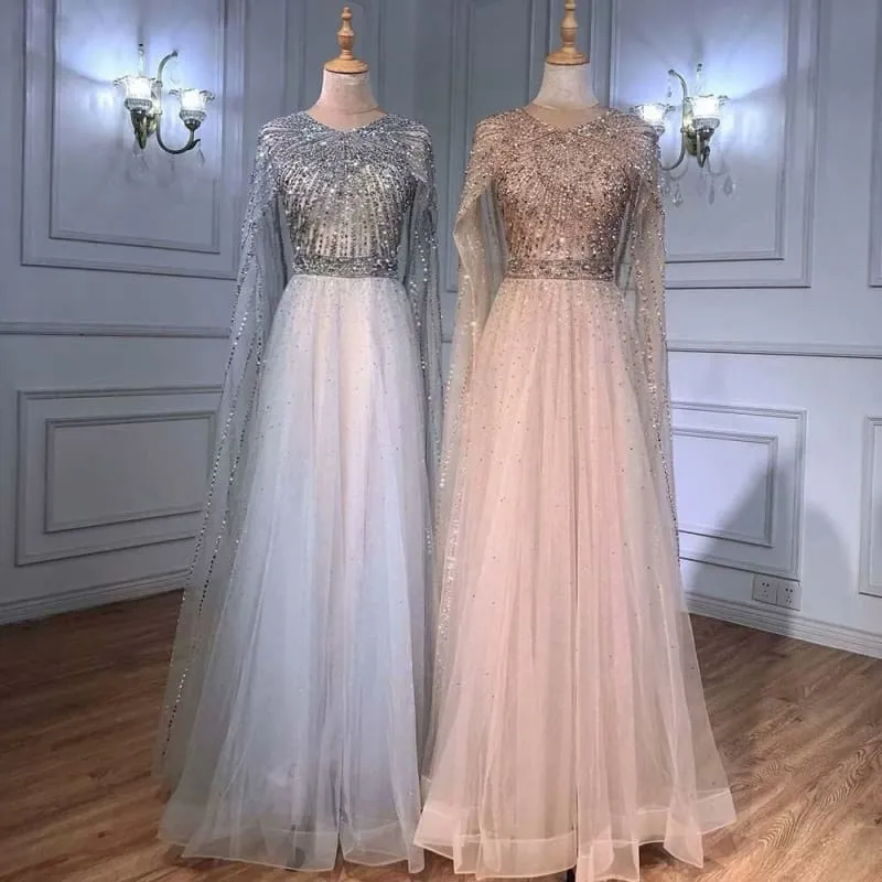 Robe de bal élégante à manches longues en tulle et paillettes, coupe trapèze flottante